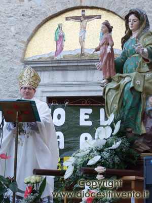 Un'immagine di S.E. Mons. Angelo Amato durante la celebrazione