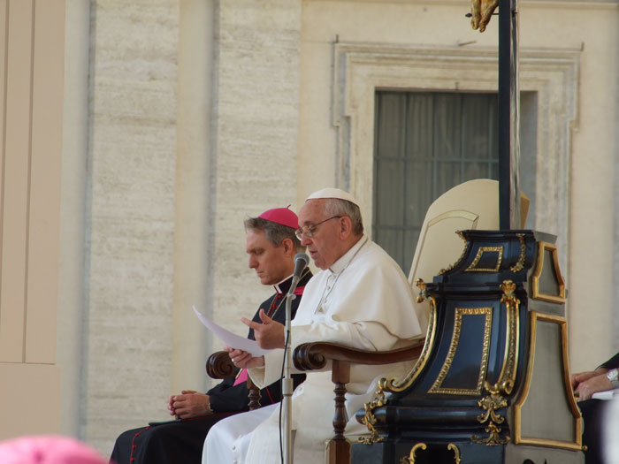 FOTO DELL’UDIENZA CON PAPA FRANCESCO