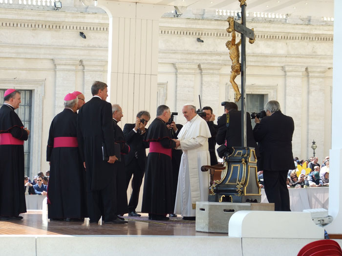 FOTO DELL’UDIENZA CON PAPA FRANCESCO