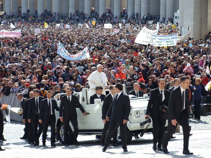 FOTO DELL’UDIENZA CON PAPA FRANCESCO