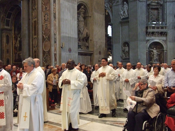 La funzione religiosa tenutasi in serata nella Basilica di San Pietro e officiata dal Vescovo della Diocesi di Trivento S.E. Mons. Domenico Scotti