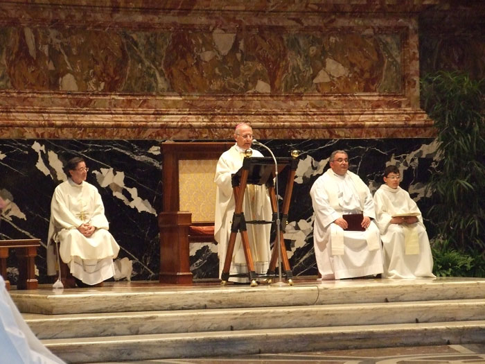 La funzione religiosa tenutasi in serata nella Basilica di San Pietro e officiata dal Vescovo della Diocesi di Trivento S.E. Mons. Domenico Scotti