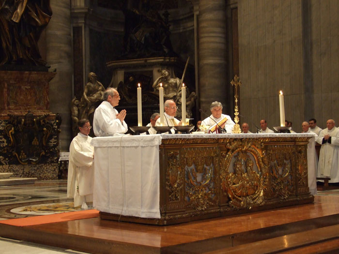 La funzione religiosa tenutasi in serata nella Basilica di San Pietro e officiata dal Vescovo della Diocesi di Trivento S.E. Mons. Domenico Scotti