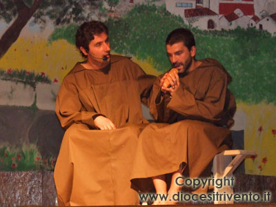 San Francesco e il suo caro amico Frate Leone, quest'ultimo interpretato da Angelo Sceppacerca