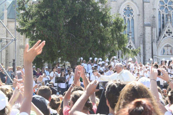 I giovani di Agnone e Papa Francesco