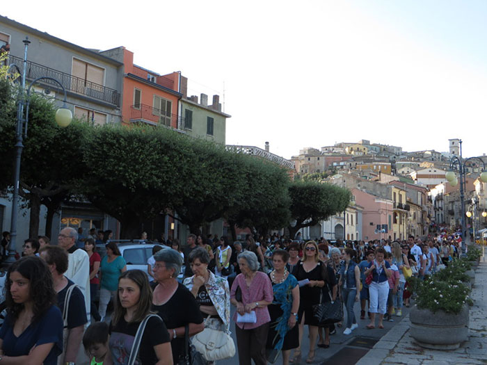 La processione dei Santi Patroni