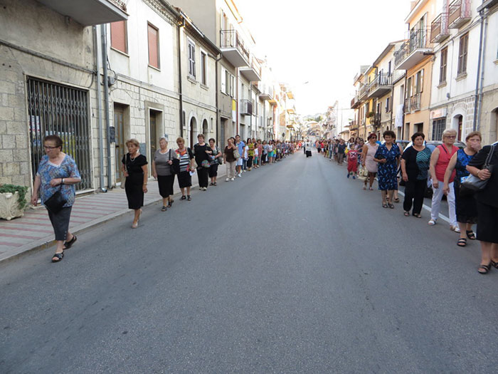 La processione dei Santi Patroni