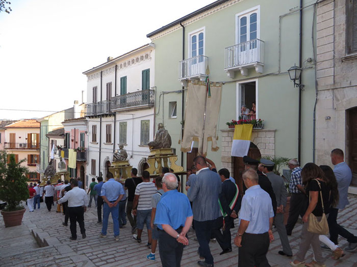 La processione dei Santi Patroni