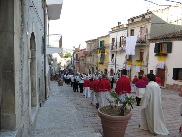 La processione dei Santi Patroni