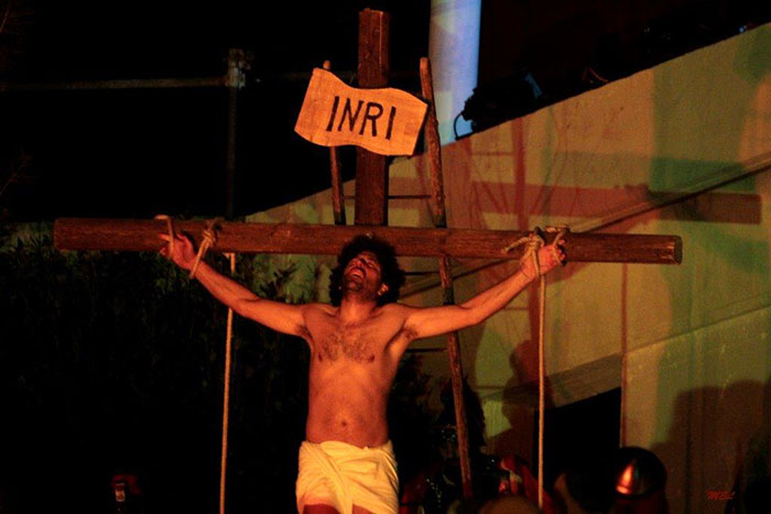 La via Crucis ad Agnone (le foto)