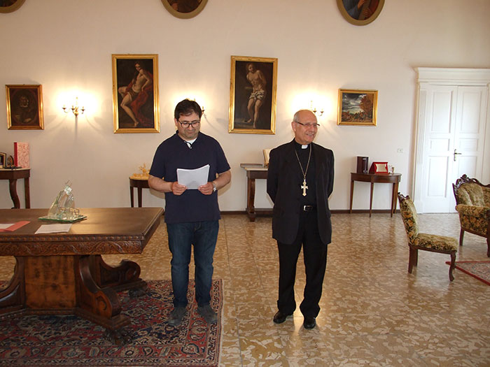 Il saluto della Curia al Vescovo Domenico Scotti