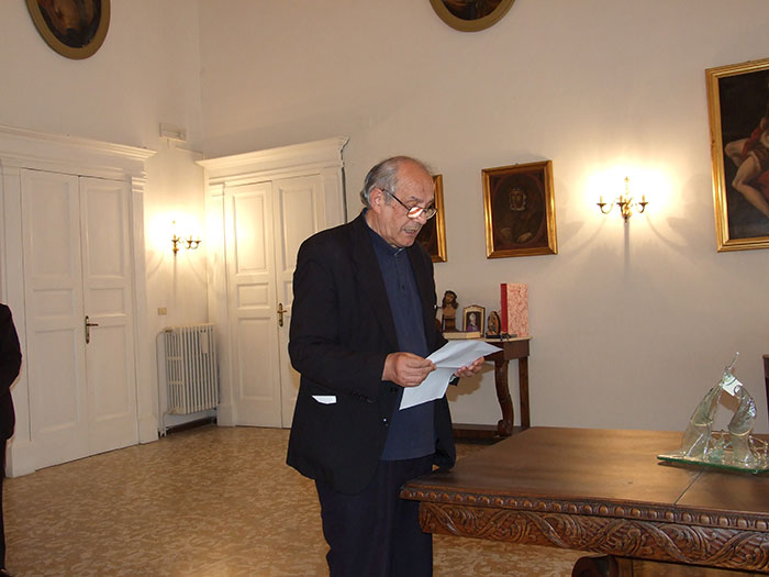 Il saluto della Curia al Vescovo Domenico Scotti