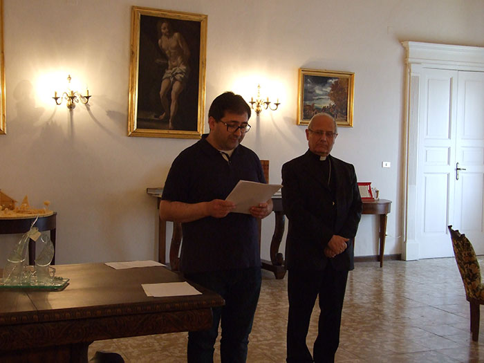 Il saluto della Curia al Vescovo Domenico Scotti