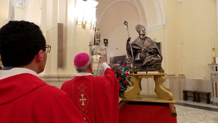 La processione dei Santi Patroni 2017