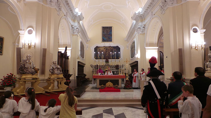 La processione dei Santi Patroni 2017