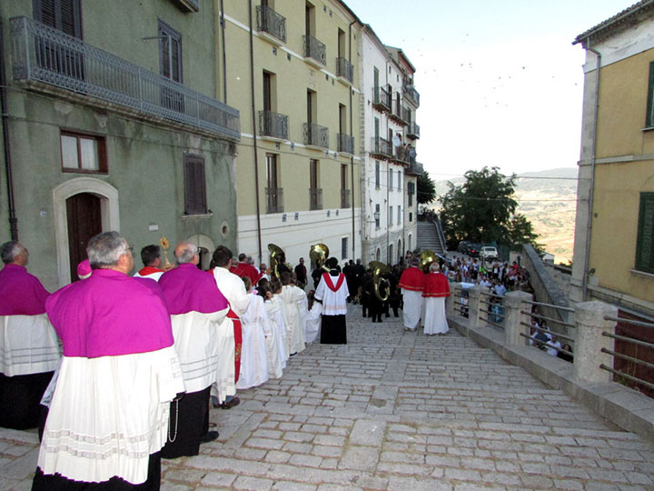 La processione dei Santi Patroni 2017