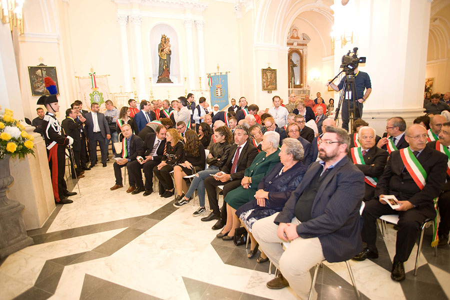 Ingresso in Diocesi del Vescovo Claudio Palumbo: l'arrivo in Cattedrale