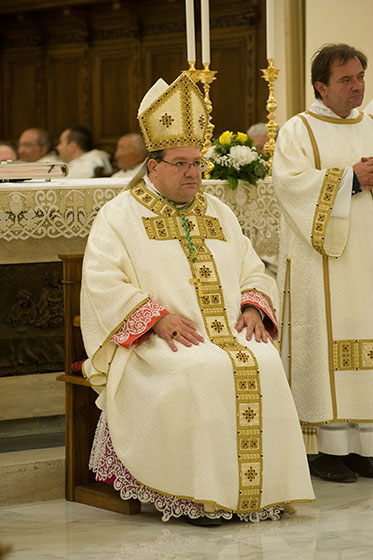 Ingresso in Diocesi del Vescovo Claudio Palumbo: l'arrivo in Cattedrale