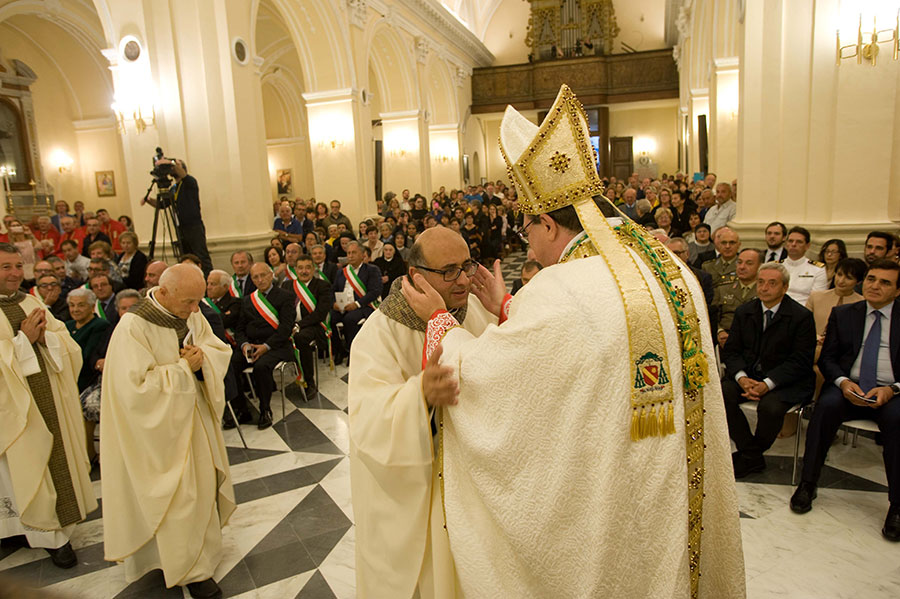 Ingresso in Diocesi del Vescovo Claudio Palumbo: la celebrazione