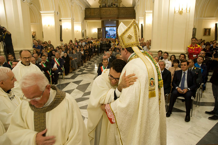 Ingresso in Diocesi del Vescovo Claudio Palumbo: la celebrazione