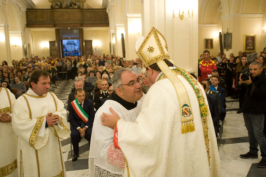 Ingresso in Diocesi del Vescovo Claudio Palumbo: la celebrazione