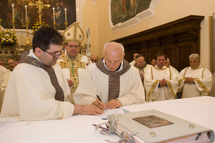 Ingresso in Diocesi del Vescovo Claudio Palumbo: la celebrazione