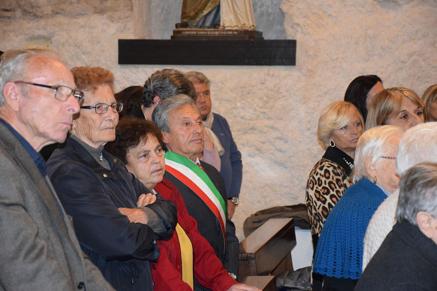 Il nuovo parroco di Pietracupa don Simone Iocca