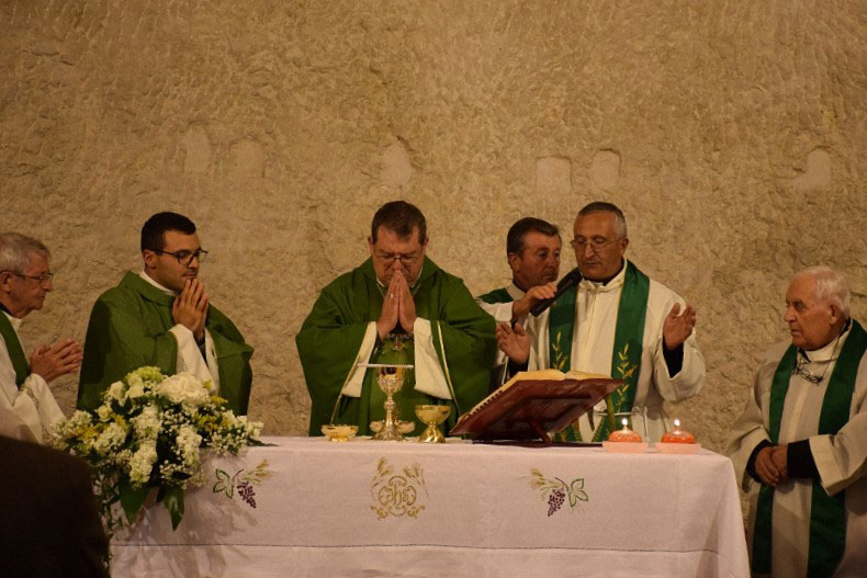 Il nuovo parroco di Pietracupa don Simone Iocca