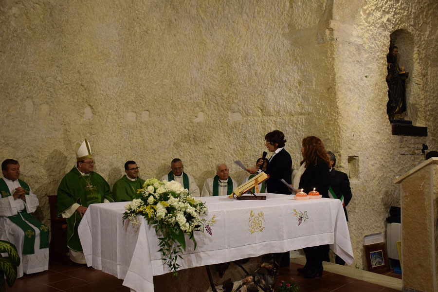 Il nuovo parroco di Pietracupa don Simone Iocca