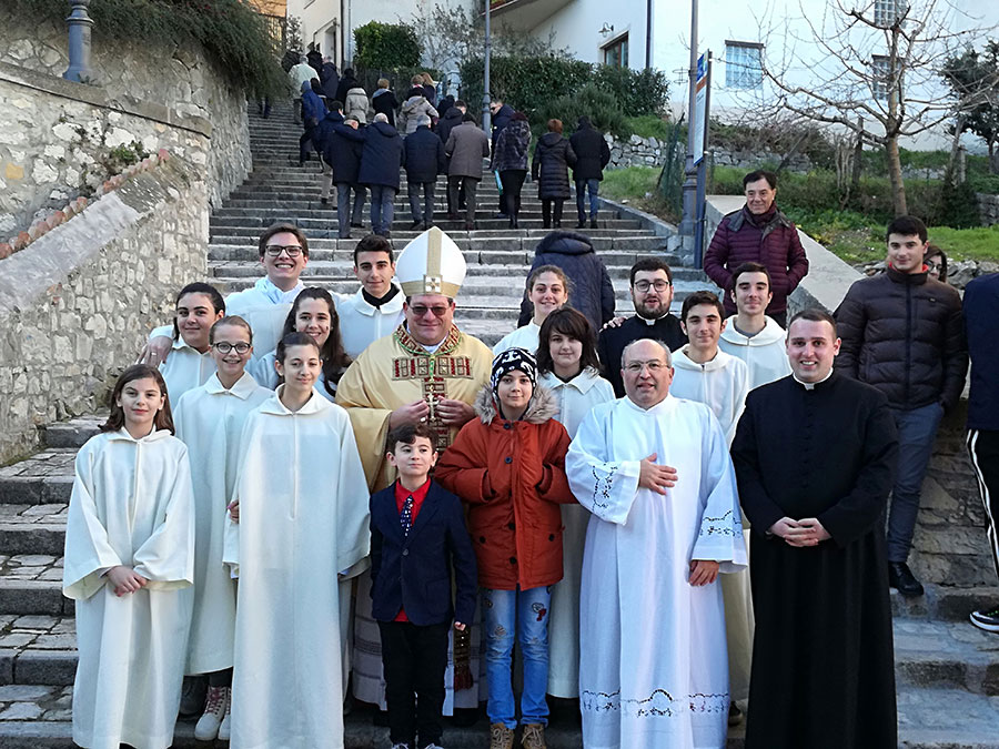 Le foto della riconsacrazione dell'altare nella chiesa di Sant'Antonio Abate
