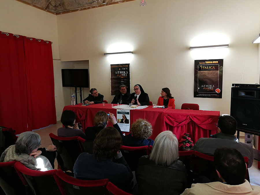 Le foto della conferenza della Prof.ssa Sr. Mary Melone