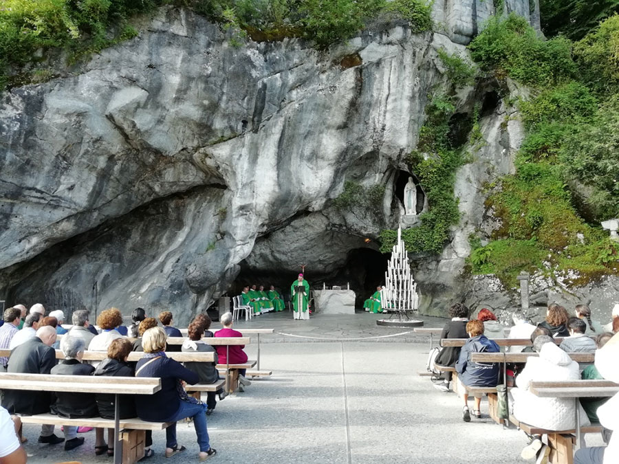 Altre immagini da Lourdes: il pellegrinaggio della Diocesi continua