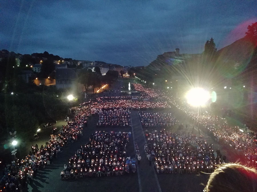 Altre immagini da Lourdes: il pellegrinaggio della Diocesi continua