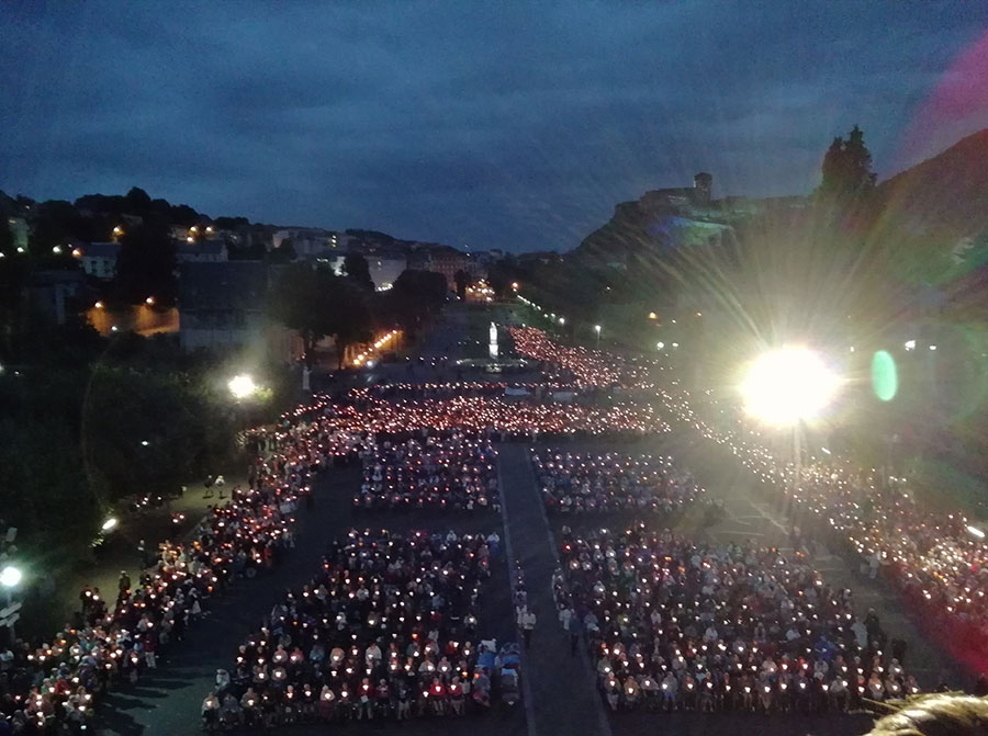 Altre immagini da Lourdes: il pellegrinaggio della Diocesi continua