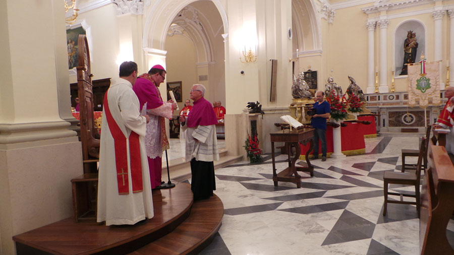 La processione dei Santi Patroni