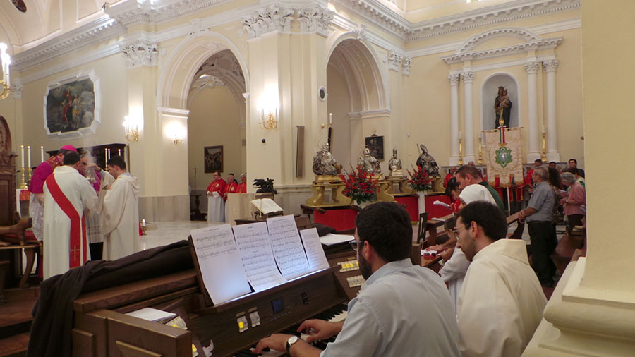 La processione dei Santi Patroni
