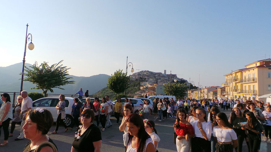 La processione dei Santi Patroni