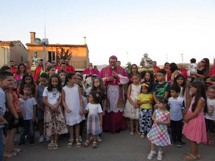 La processione dei Santi Patroni