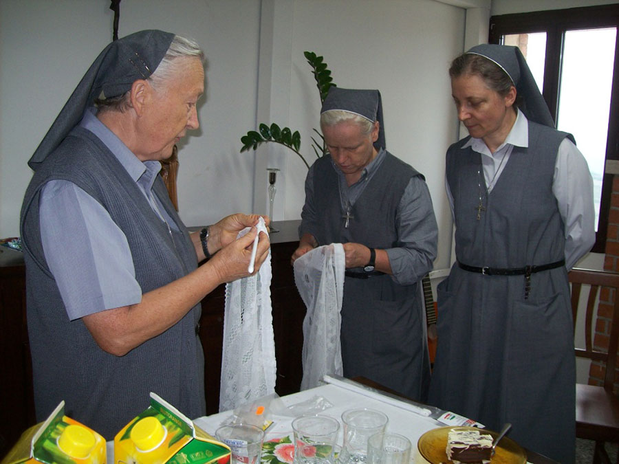 Accoglienza delle Suore Orsoline a Colle San Giovanni