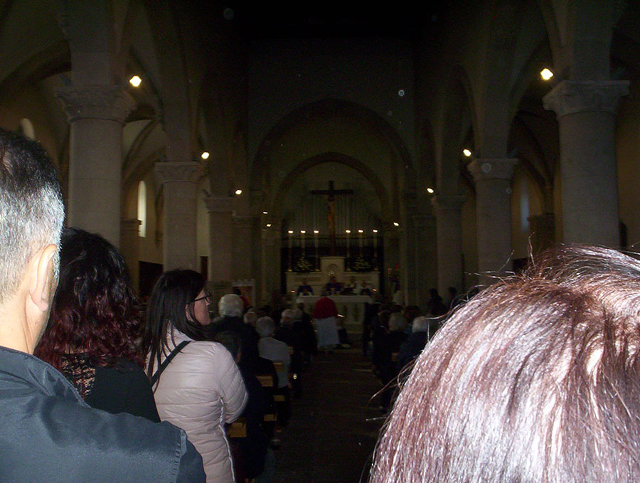 Il funerale di mons. Santucci