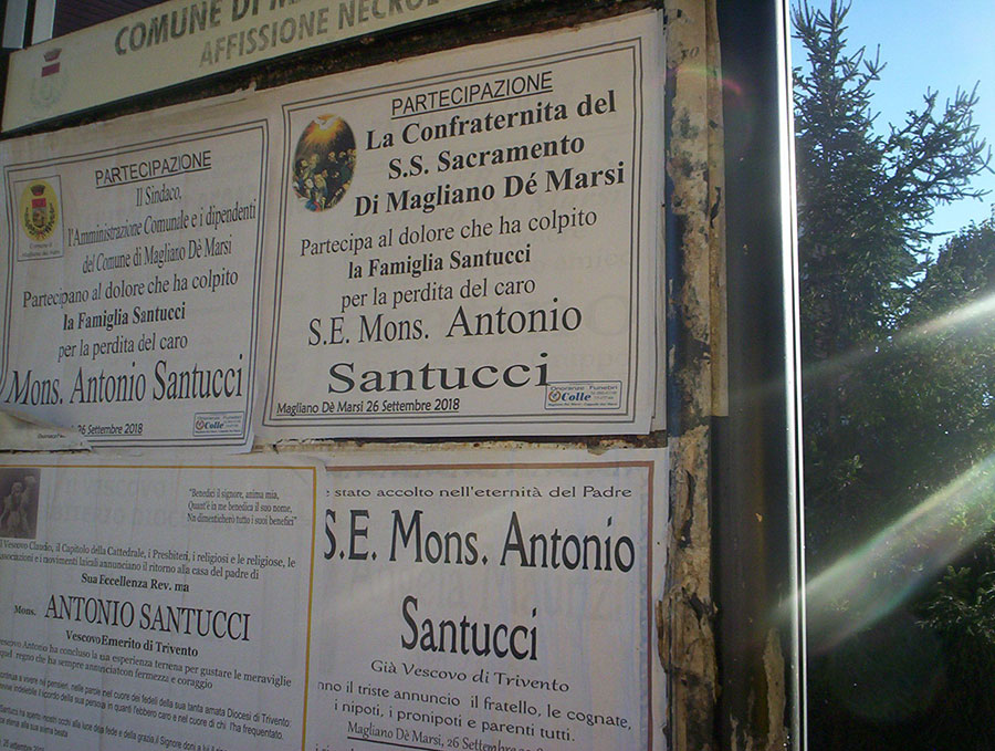 Il funerale di mons. Santucci