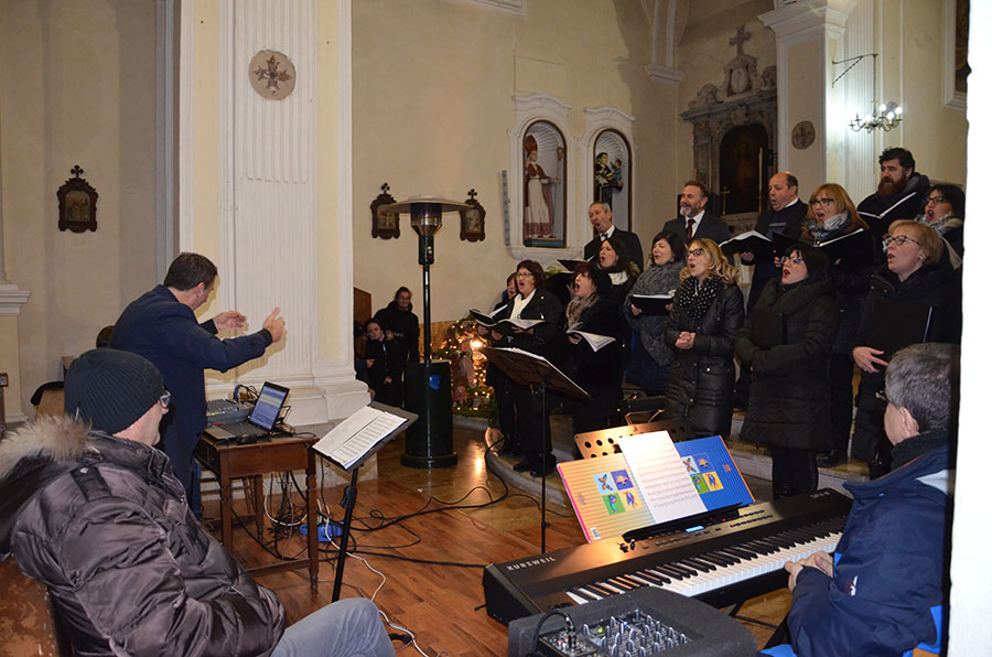 Il Coro di Don Tarquinio Ritota in scena a Rionero