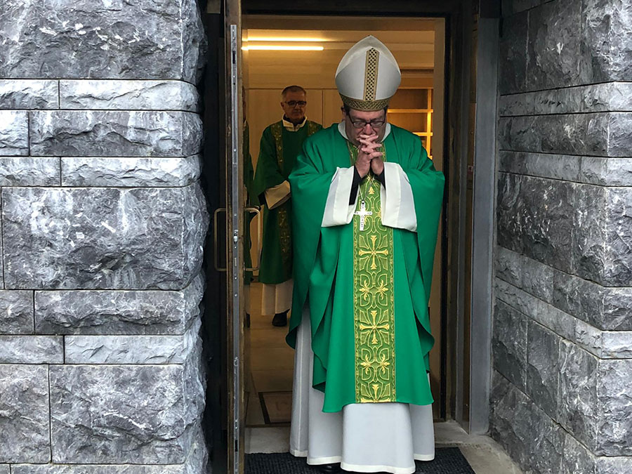 Pellegrinaggio a Lourdes con il Vescovo Claudio