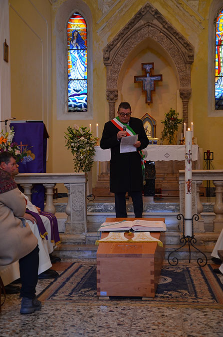 I funerali di don Rosario D'Ambrosio