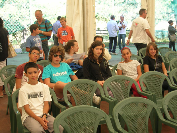 Tancredi con alcuni dei ragazzi presenti al Convegno