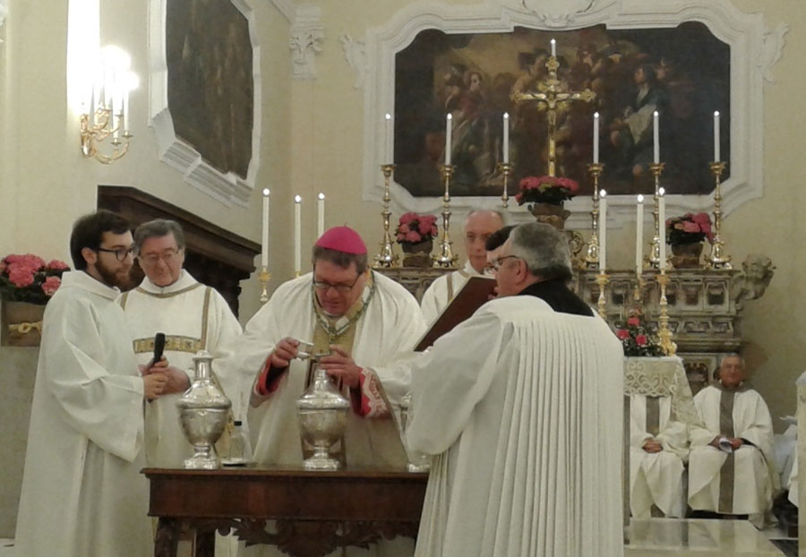 La messa crismale in Cattedrale