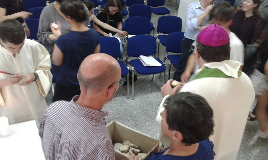 Don Ernesto della Corte incontra i giovani della Diocesi