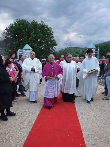 L'inaugurazione della chiesa dedicata a San Casto