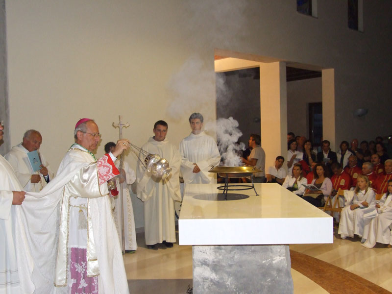L'inaugurazione della chiesa dedicata a San Casto