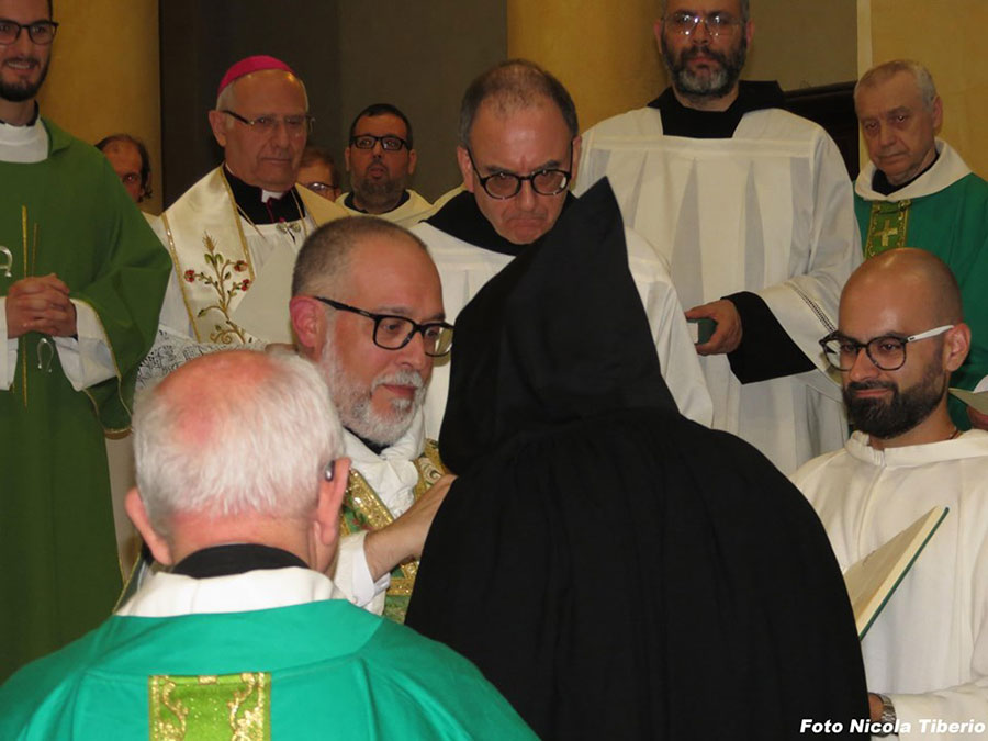 Le foto della Professione Religiosa di Don Denis Costanzo